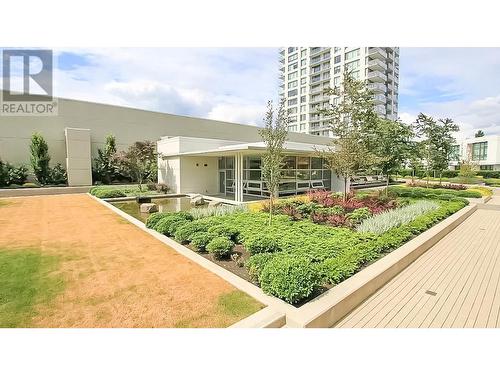 2304 570 Emerson Street, Coquitlam, BC - Outdoor