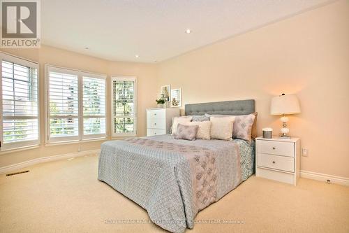 37 Heatherwood Crescent, Markham, ON - Indoor Photo Showing Bedroom