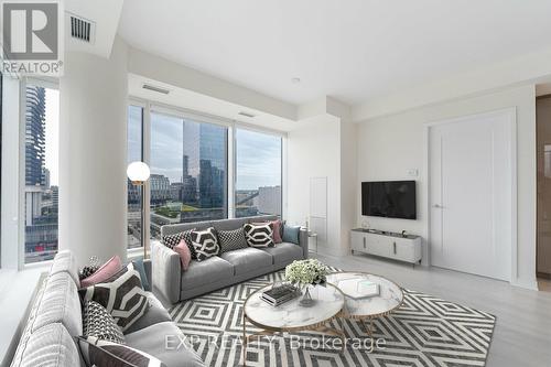 1107 - 28 Freeland Street, Toronto, ON - Indoor Photo Showing Living Room