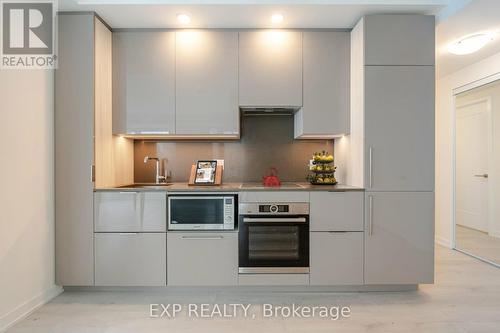 1107 - 28 Freeland Street, Toronto, ON - Indoor Photo Showing Kitchen