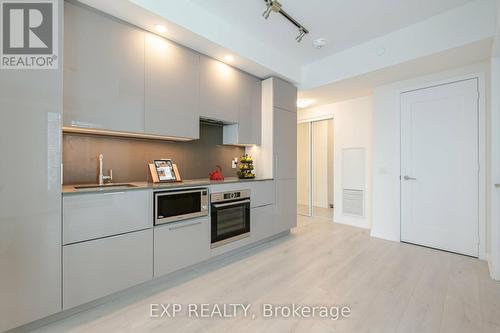 1107 - 28 Freeland Street, Toronto, ON - Indoor Photo Showing Kitchen