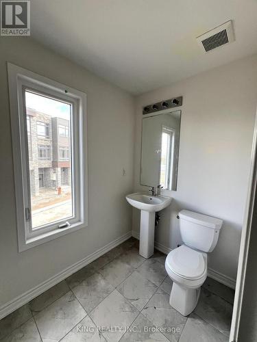 137 Colborne Street E, Orillia, ON - Indoor Photo Showing Bathroom