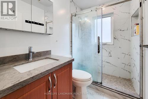 75 Maclennan Avenue, Hamilton, ON - Indoor Photo Showing Bathroom