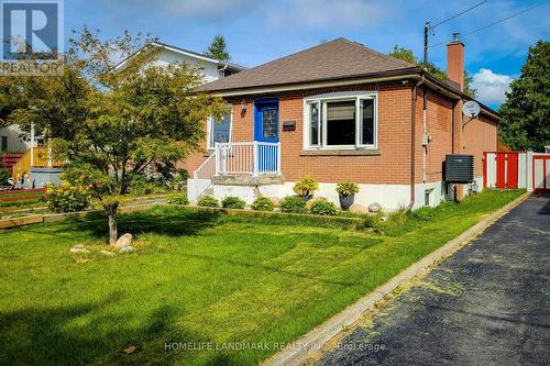 75 Maclennan Avenue, Hamilton, ON - Outdoor