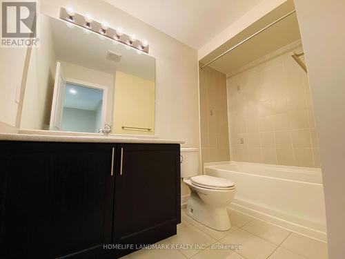 29 Gower Drive N, Aurora, ON - Indoor Photo Showing Bathroom