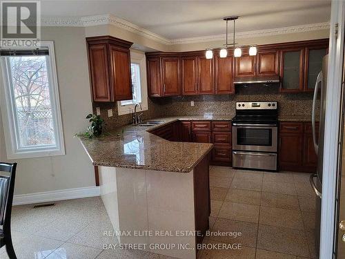 61 Nadine Crescent, Markham, ON - Indoor Photo Showing Kitchen With Double Sink