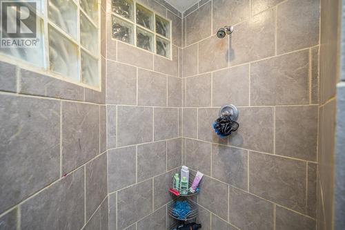 1236 20Th Avenue, Prince George, BC - Indoor Photo Showing Bathroom