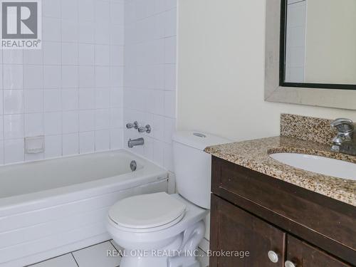 1714 - 80 Alton Towers Circle, Toronto, ON - Indoor Photo Showing Bathroom