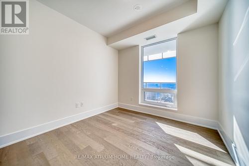 5302 - 28 Freeland Street, Toronto, ON - Indoor Photo Showing Other Room