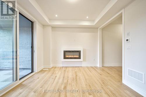 3383 Sixth Line, Oakville, ON - Indoor Photo Showing Living Room With Fireplace