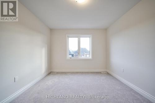 3383 Sixth Line, Oakville, ON - Indoor Photo Showing Other Room