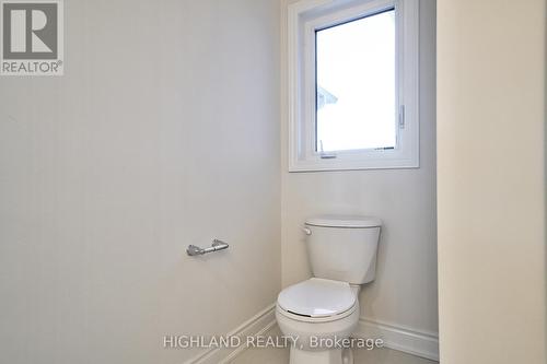 3383 Sixth Line, Oakville, ON - Indoor Photo Showing Bathroom