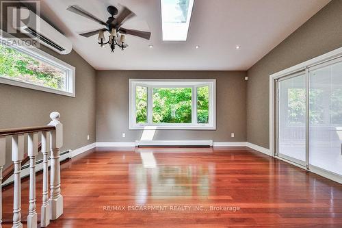 29 Wesley Avenue, Mississauga, ON - Indoor Photo Showing Other Room