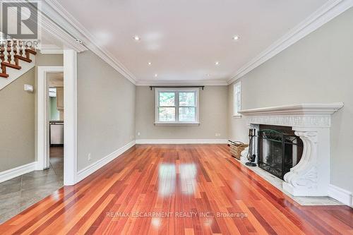 29 Wesley Avenue, Mississauga, ON - Indoor With Fireplace