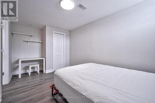 Lower - 195 Greti Drive, Hamilton, ON - Indoor Photo Showing Bedroom