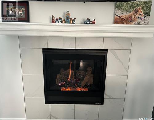 1323 Spadina Street, Moose Jaw, SK - Indoor Photo Showing Living Room With Fireplace