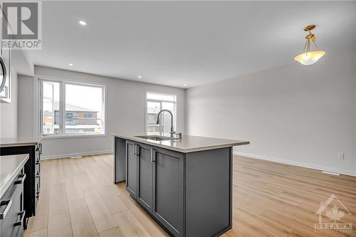 313 Gisborne Place, Ottawa, ON - Indoor Photo Showing Kitchen