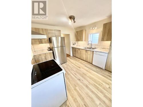 316 W 5Th Avenue, Prince Rupert, BC - Indoor Photo Showing Kitchen With Double Sink