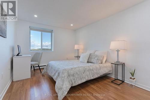 1013 - 6720 Glen Erin Drive, Mississauga, ON - Indoor Photo Showing Bedroom