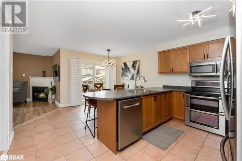 143 Porchlight Road, Brampton, ON - Indoor Photo Showing Kitchen