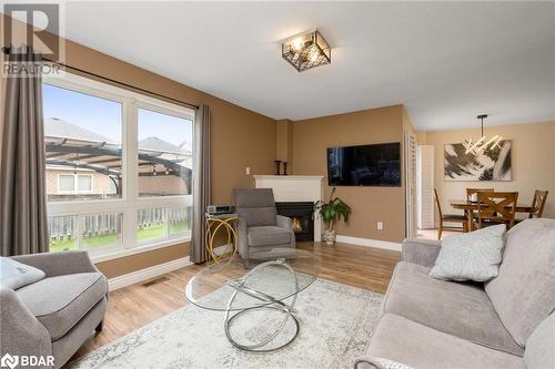 143 Porchlight Road, Brampton, ON - Indoor Photo Showing Living Room