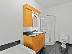 Ensuite bathroom - 