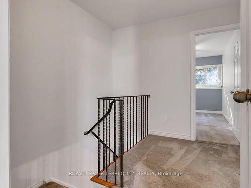 77-705 Burnhamthorpe Rd, Toronto, ON - Indoor Photo Showing Other Room