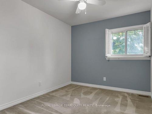 77-705 Burnhamthorpe Rd, Toronto, ON - Indoor Photo Showing Other Room