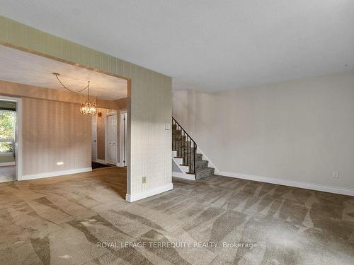 77-705 Burnhamthorpe Rd, Toronto, ON - Indoor Photo Showing Other Room