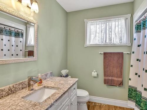 980 County Rd 38, Trent Hills, ON - Indoor Photo Showing Bathroom