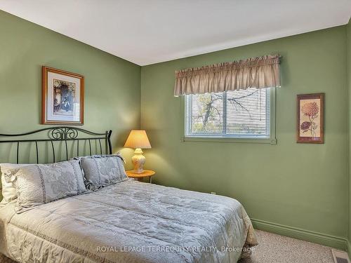 980 County Rd 38, Trent Hills, ON - Indoor Photo Showing Bedroom