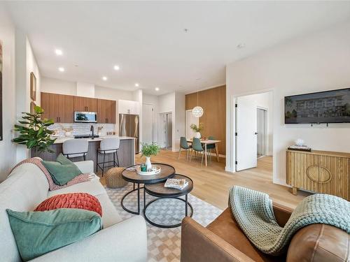 403-2770 Winster Rd, Langford, BC - Indoor Photo Showing Living Room