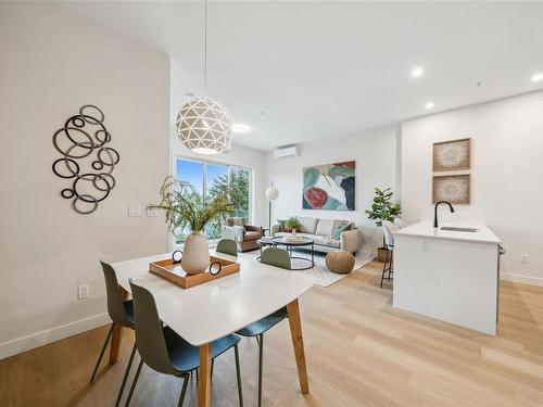 403-2770 Winster Rd, Langford, BC - Indoor Photo Showing Dining Room