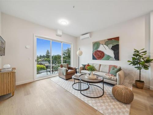 403-2770 Winster Rd, Langford, BC - Indoor Photo Showing Living Room