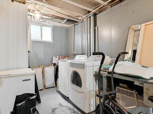 Laundry room - 176  - 178 Rue Roy, Longueuil (Le Vieux-Longueuil), QC - Indoor Photo Showing Laundry Room