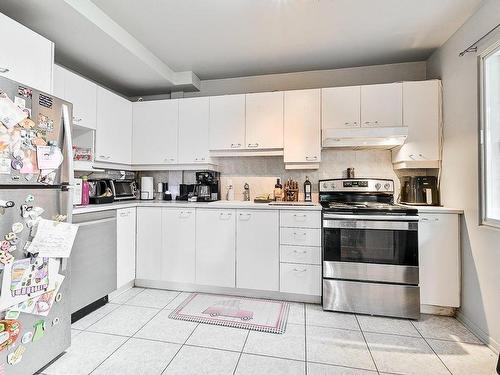 Kitchen - 176  - 178 Rue Roy, Longueuil (Le Vieux-Longueuil), QC - Indoor Photo Showing Kitchen