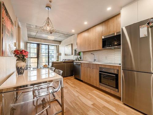 Vue d'ensemble - 801-1330 Rue Olier, Montréal (Le Sud-Ouest), QC - Indoor Photo Showing Kitchen