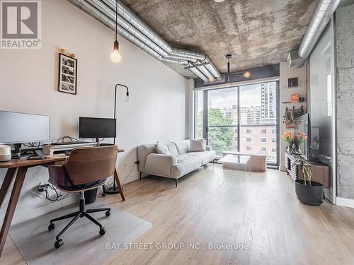 405 - 138 Princess Street, Toronto, ON - Indoor Photo Showing Office