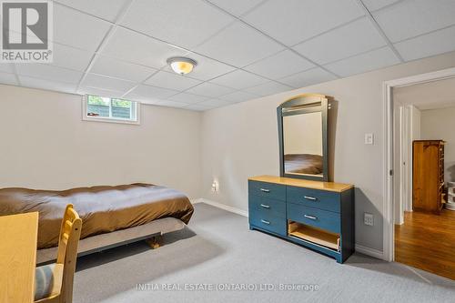 27 Hines Crescent, London, ON - Indoor Photo Showing Bedroom