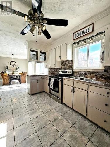 15486 Cooper Road, South Stormont (715 - South Stormont (Osnabruck) Twp), ON - Indoor Photo Showing Kitchen With Double Sink