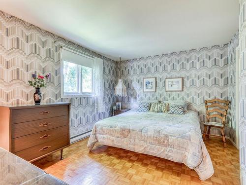 Master bedroom - 1081 Boul. De L'Assomption, Repentigny (Repentigny), QC - Indoor Photo Showing Bedroom