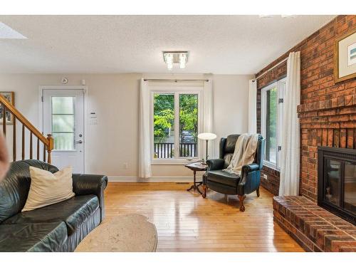 Salon - 131 Rue Le Roy, Gatineau (Gatineau), QC - Indoor Photo Showing Living Room With Fireplace