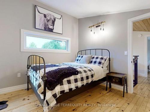 40 Balson Blvd, Whitchurch-Stouffville, ON - Indoor Photo Showing Bedroom