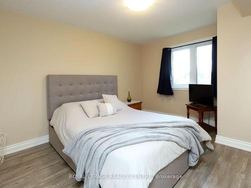 164-85 Bristol Rd E, Mississauga, ON - Indoor Photo Showing Bedroom