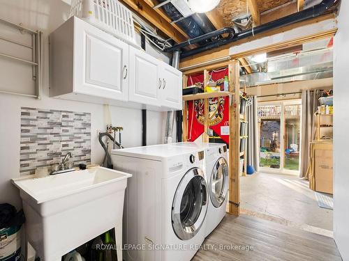 Q72-750 Lawrence St, Cambridge, ON - Indoor Photo Showing Laundry Room