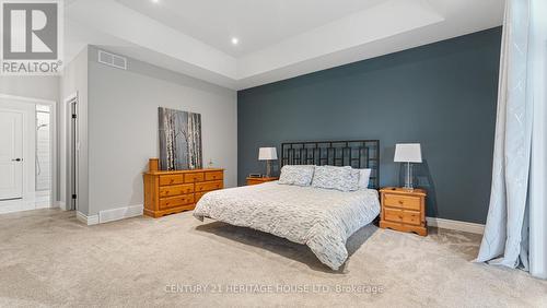 39 Gibbons Street, Norfolk, ON - Indoor Photo Showing Bedroom