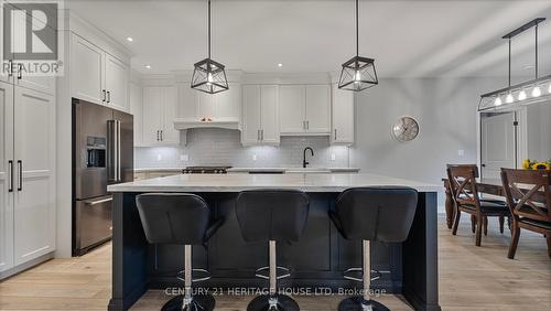 39 Gibbons Street, Norfolk, ON - Indoor Photo Showing Kitchen With Upgraded Kitchen