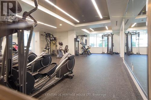 2304 - 3600 Highway 7, Vaughan, ON - Indoor Photo Showing Gym Room