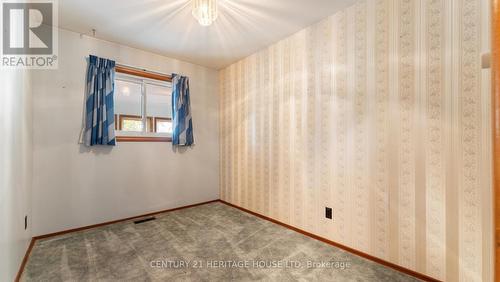 60 Forsythe Avenue, Brantford, ON - Indoor Photo Showing Other Room