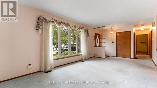 60 Forsythe Avenue, Brantford, ON - Indoor Photo Showing Other Room